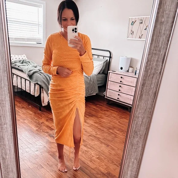 vici gold midi dress with adjustable side split - Picture 1 of 9